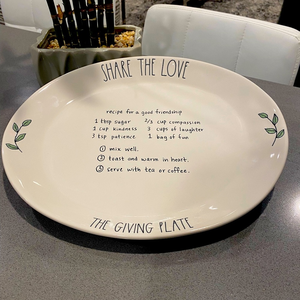 Share the Love Giving Plate